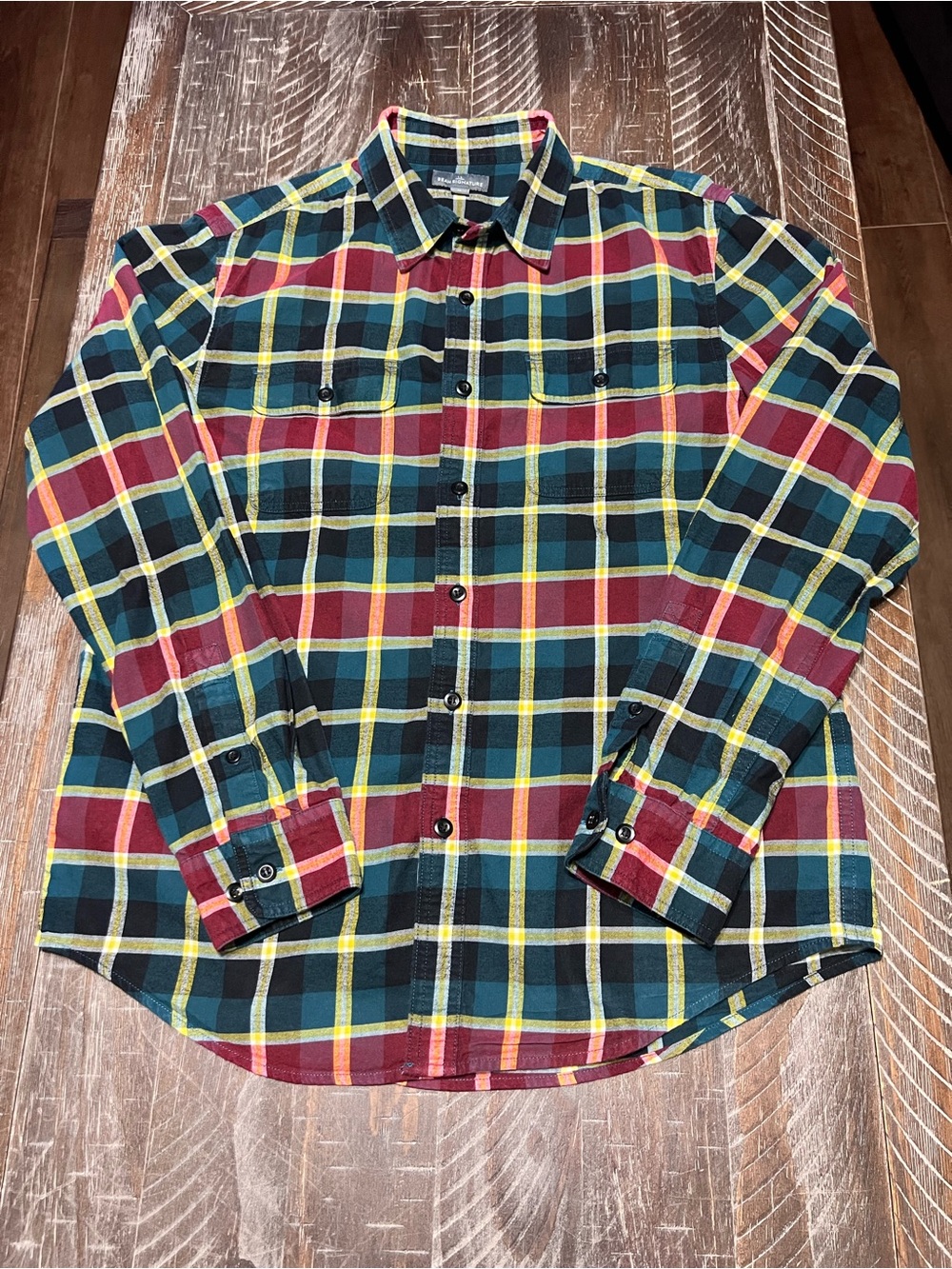 LL Bean Signature Men’s Scotch Plaid Shirt Size M